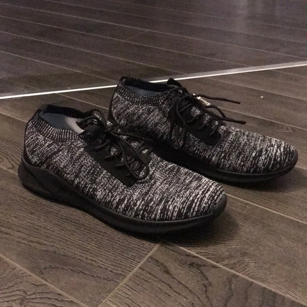 AEO KNIT RUNNER SHOE